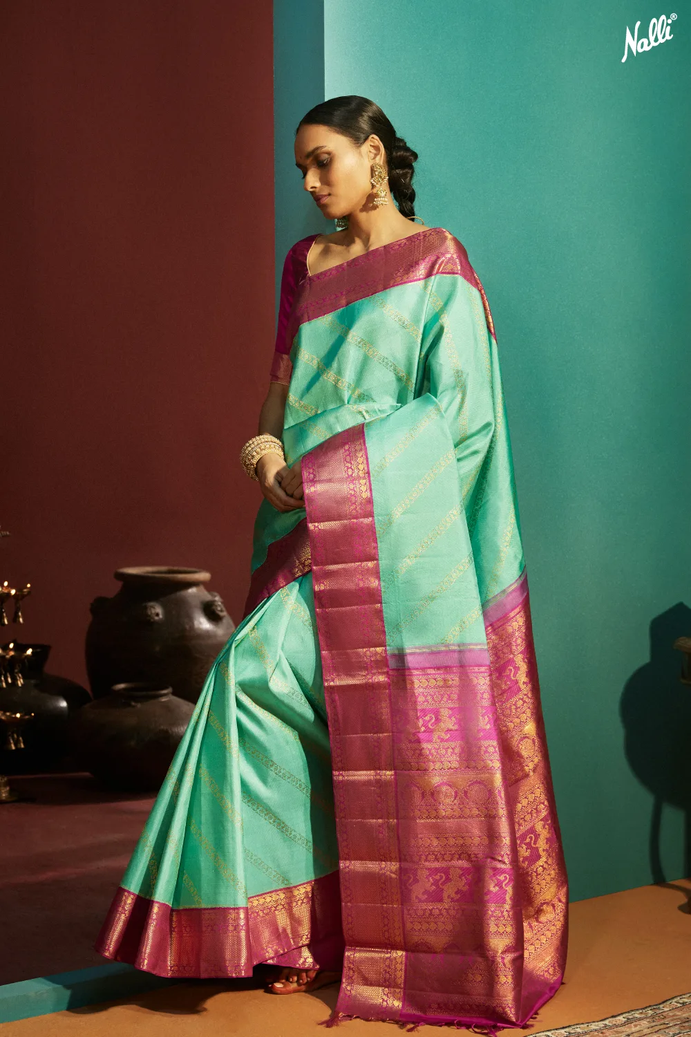 Nalli  7